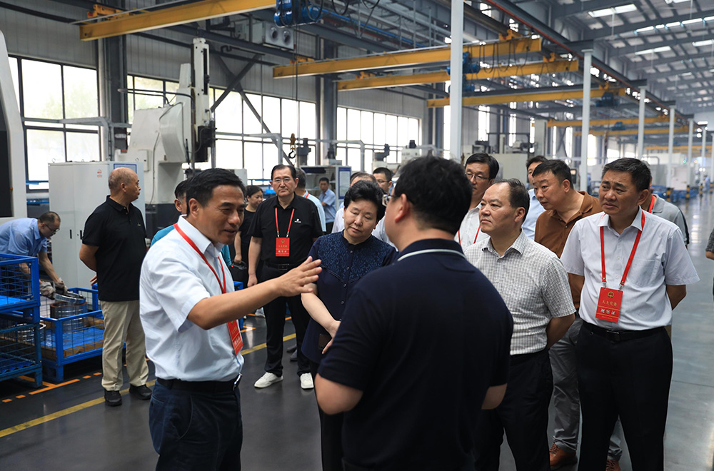 江蘇泰隆減速機(jī)股份有限公司 江蘇泰隆減速機(jī)股份有限公司